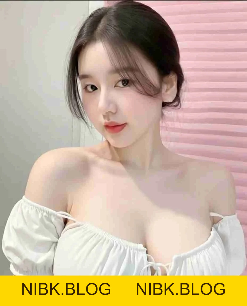 Gái Xinh Ngày 12/10/2026 Vitamin Sắc Đẹp Cực Chill Cho AE - FLY88 DEAL